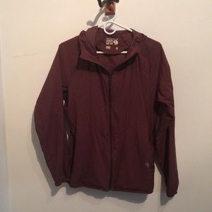 MOUNTAIN HARDWEAR - Light Windbreaker